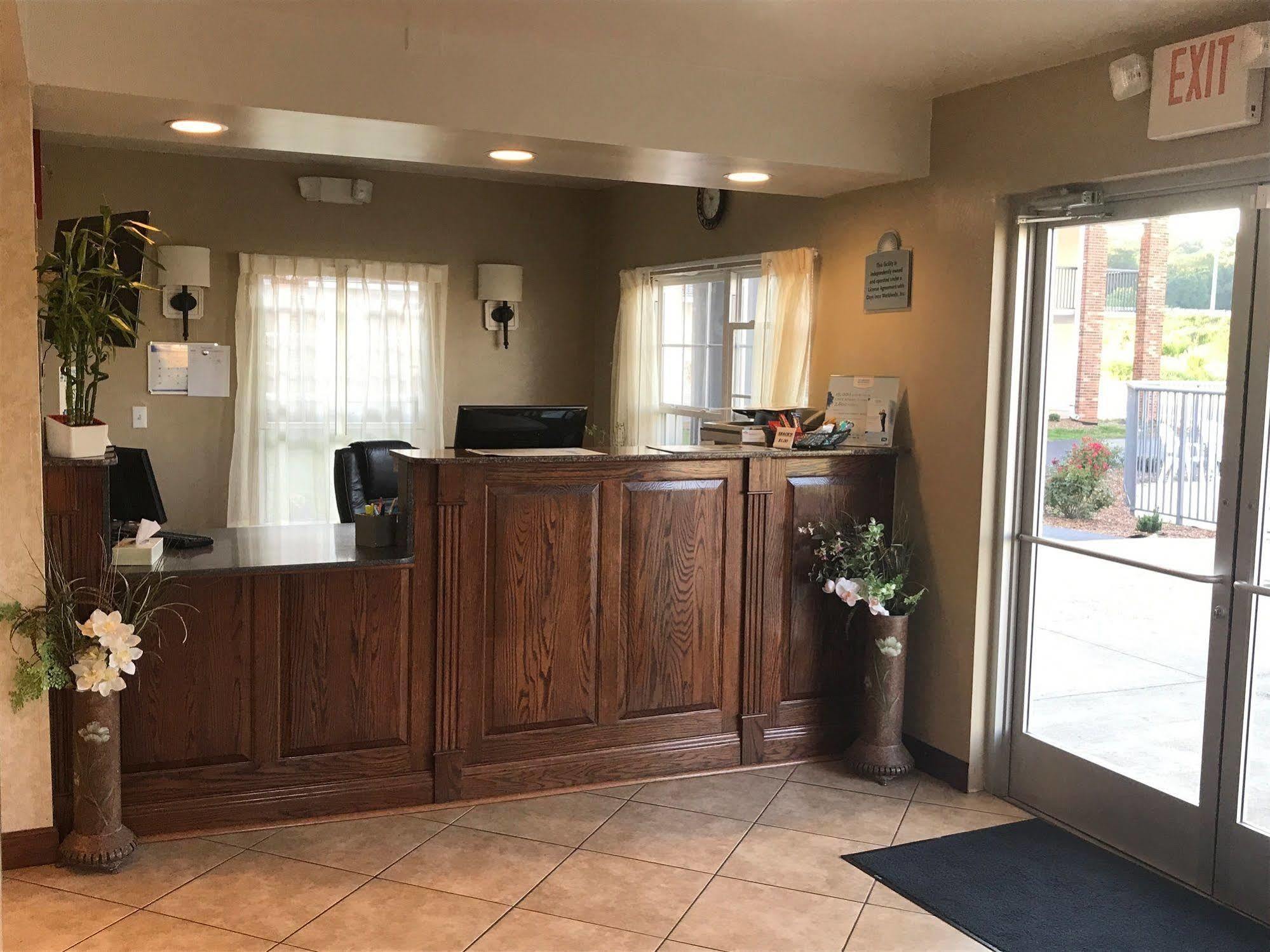 Days Inn By Wyndham Cave City Kültér fotó
